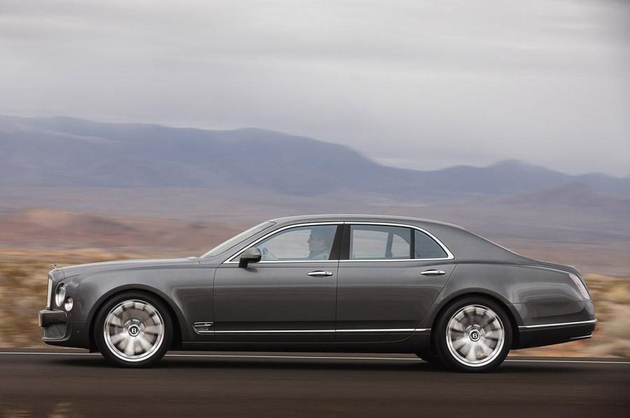  Bentley Mulsanne Mulliner Driving Specification 2013 года  (фото 7 из 18)